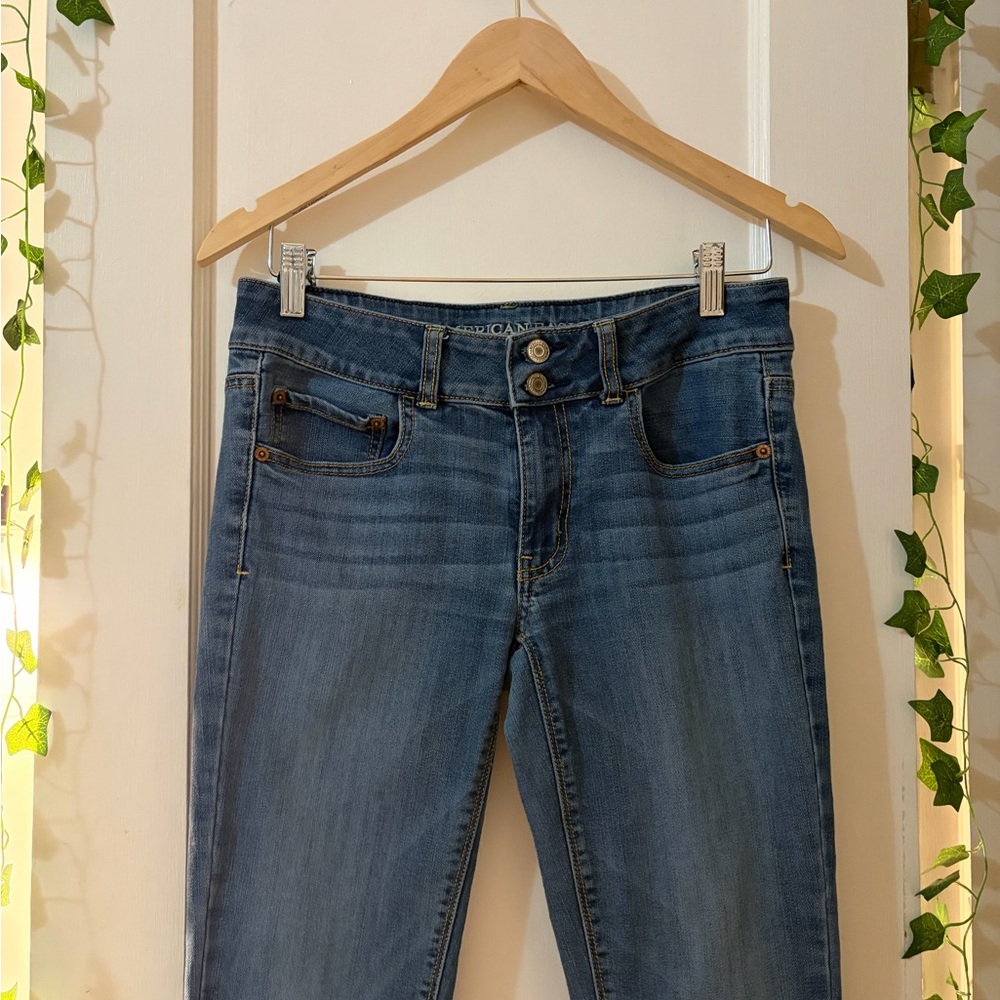 American Eagle Y2K Double Button Flare Jeans – Size 6
